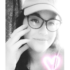 Meet your Posher, Chelsey